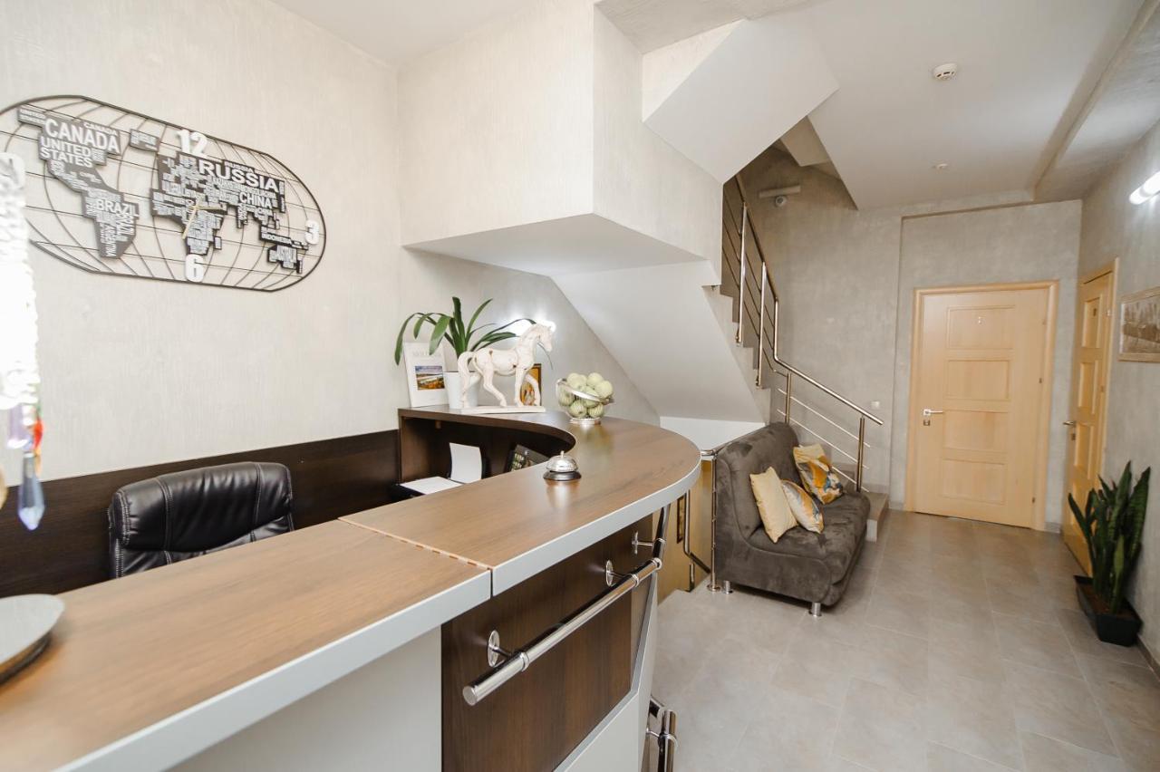 Tiptop Hotel City Center Кишинёв Экстерьер фото