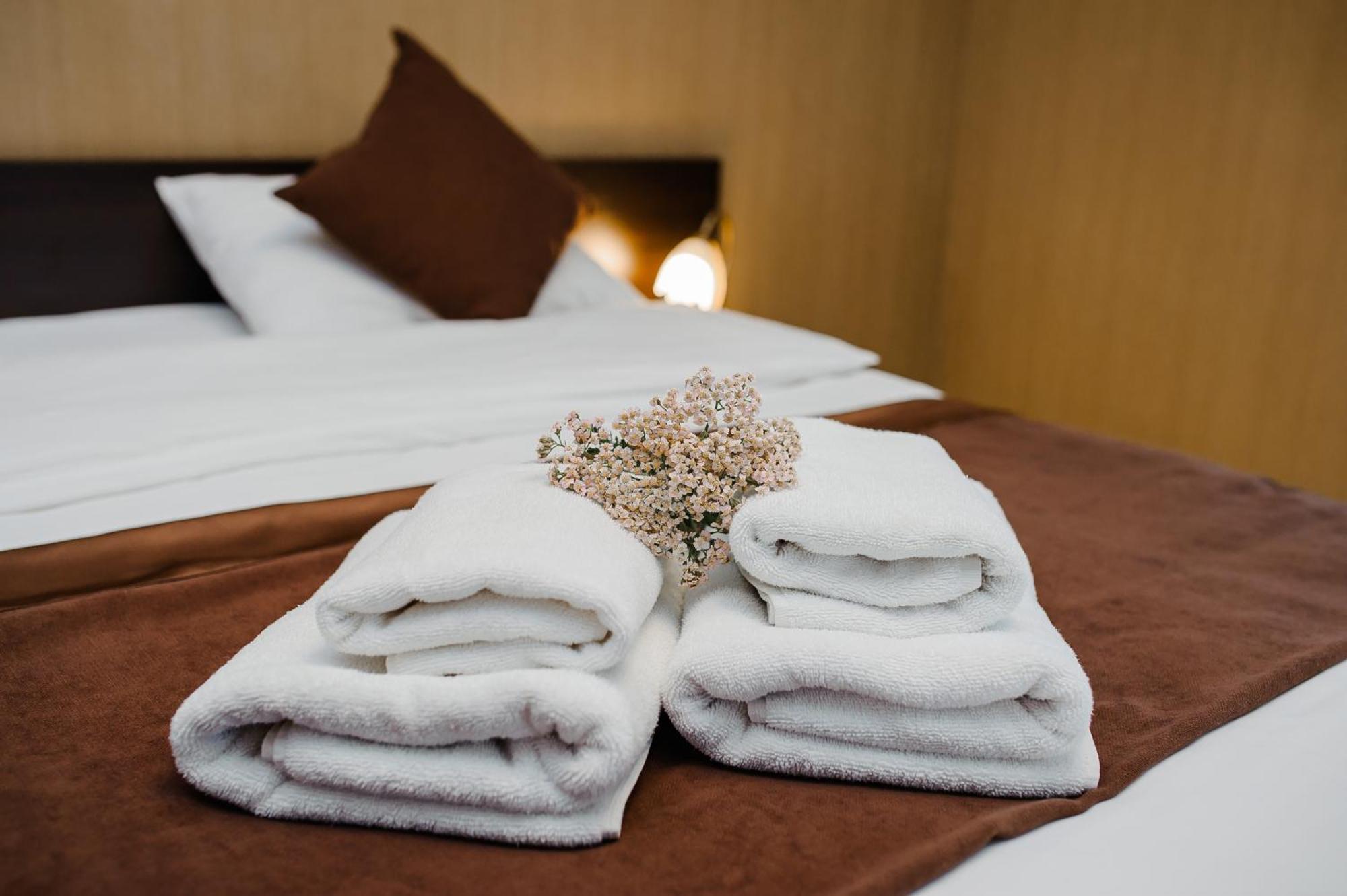 Tiptop Hotel City Center Кишинёв Экстерьер фото