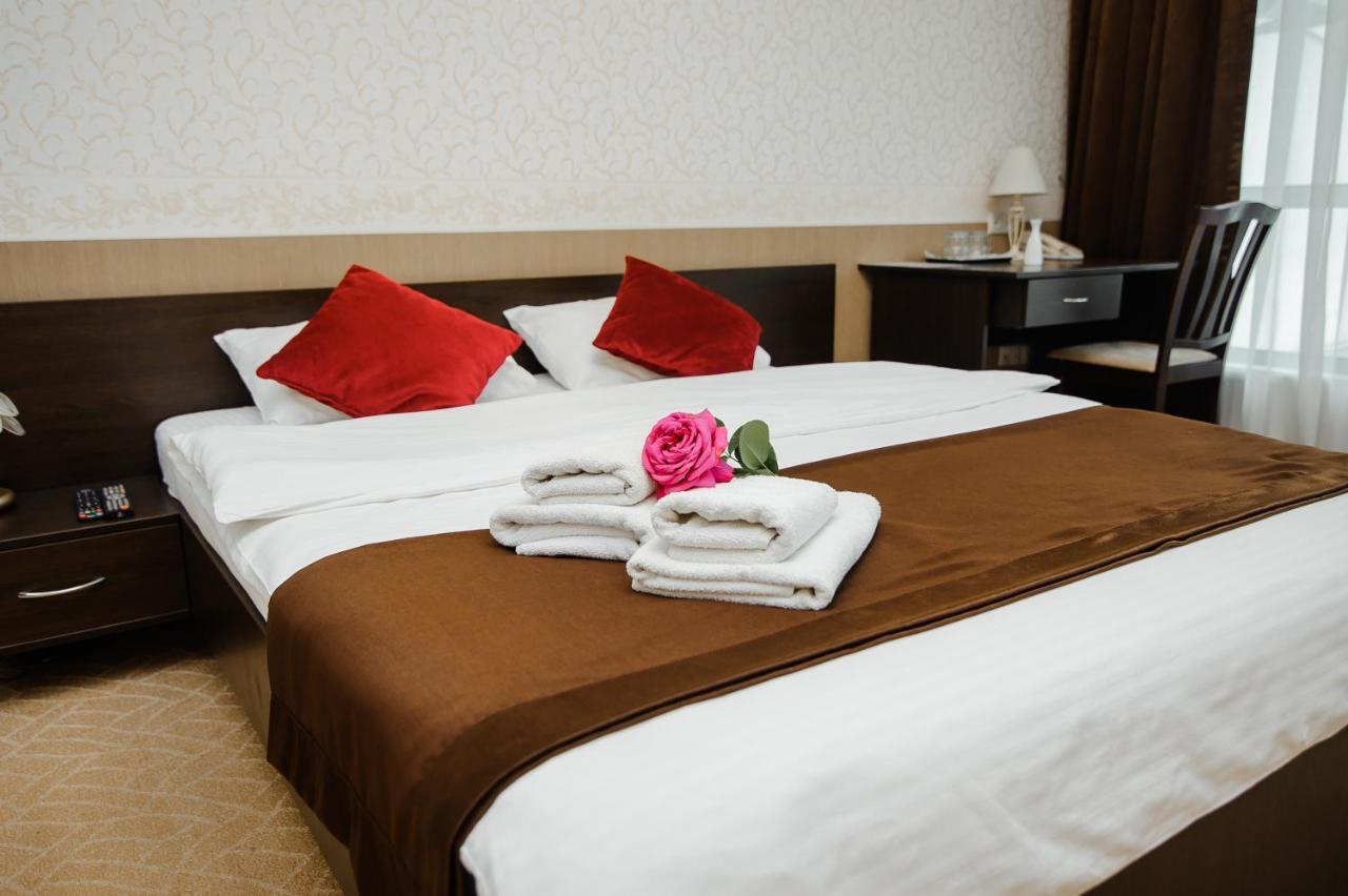 Tiptop Hotel City Center Кишинёв Экстерьер фото